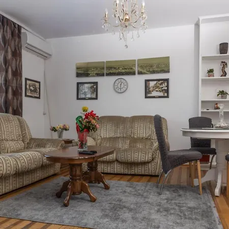 Old Town Panorama 아파트 *